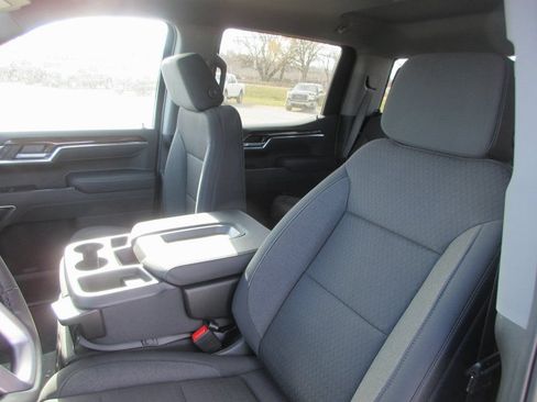 New 2026 GMC Sierra 1500 SLE AWD/4WD image 12