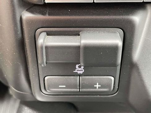 Used 2020 Chevrolet Silverado 1500 RST AWD/4WD image 22