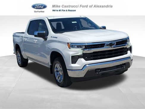 Used 2023 Chevrolet Silverado 1500 LT w/ Protection Package AWD/4WD image 1