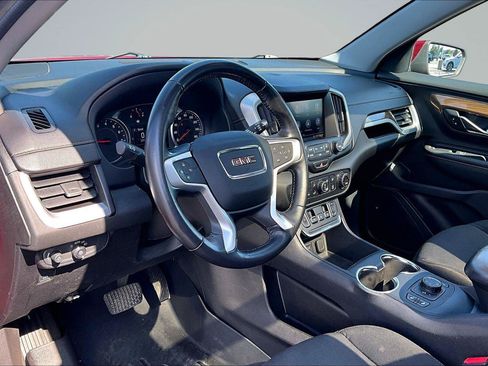 Used 2018 GMC Terrain SLE w/ Driver Convenience Package AWD/4WD image 15