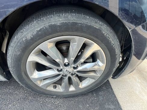 Used 2018 Kia Sedona SX Limited FWD image 10