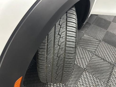 Used 2023 MINI Cooper 2-Door Hardtop image 36