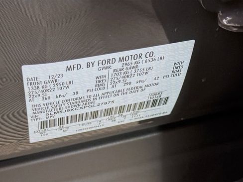 Used 2023 Lincoln Aviator Black Label w/ Dynamic Handling Package image 35