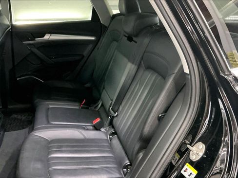 Used 2018 Audi Q5 Premium Plus w/ Premium Plus Package image 28