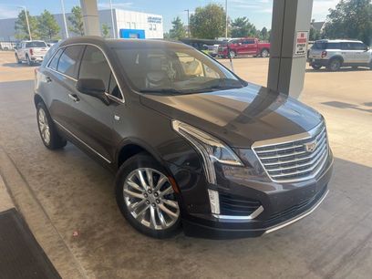 Used 2017 Cadillac XT5 Platinum w/ Driver Assist Package