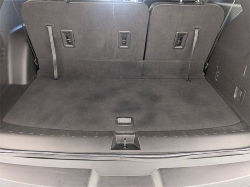 Certified 2023 Chevrolet Traverse RS w/ LPO, Floor Liner Package image 30
