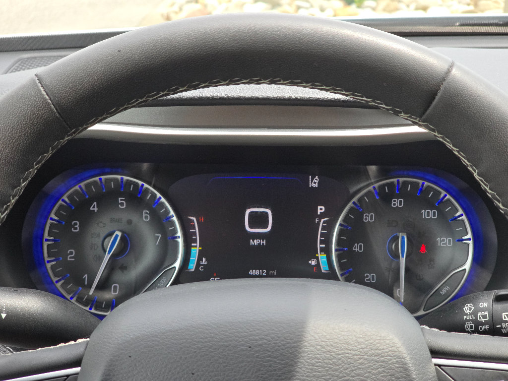 Used 2023 Chrysler Pacifica Touring-L AWD/4WD image 20