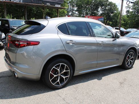 Used 2020 Alfa Romeo Stelvio Ti w/ Active Blind Spot Package AWD/4WD image 7