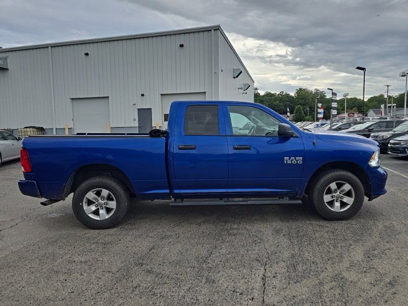 Used 2018 RAM 1500 Express AWD/4WD image 5