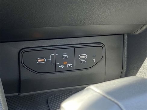 New 2026 Kia Sportage EX image 19