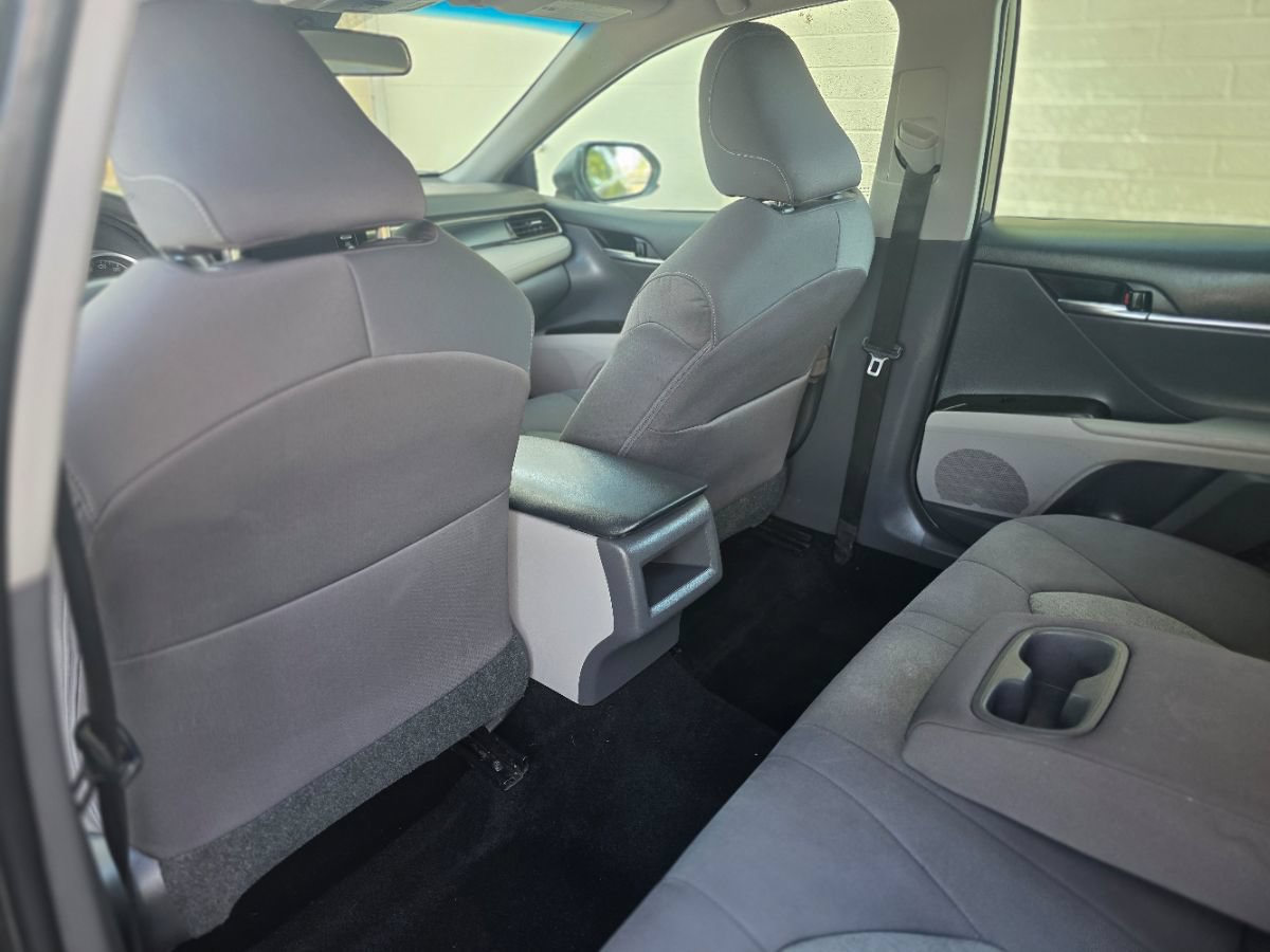 Used 2021 Toyota Camry LE w/ Carpet Mat Package (TMS) FWD image 28