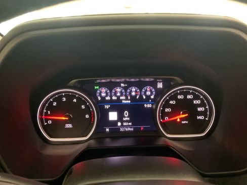 Used 2021 Chevrolet Tahoe Premier w/ Premium Package image 27