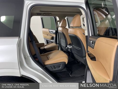 Used 2025 INFINITI QX80 Luxe w/ Exterior Package AWD/4WD image 15