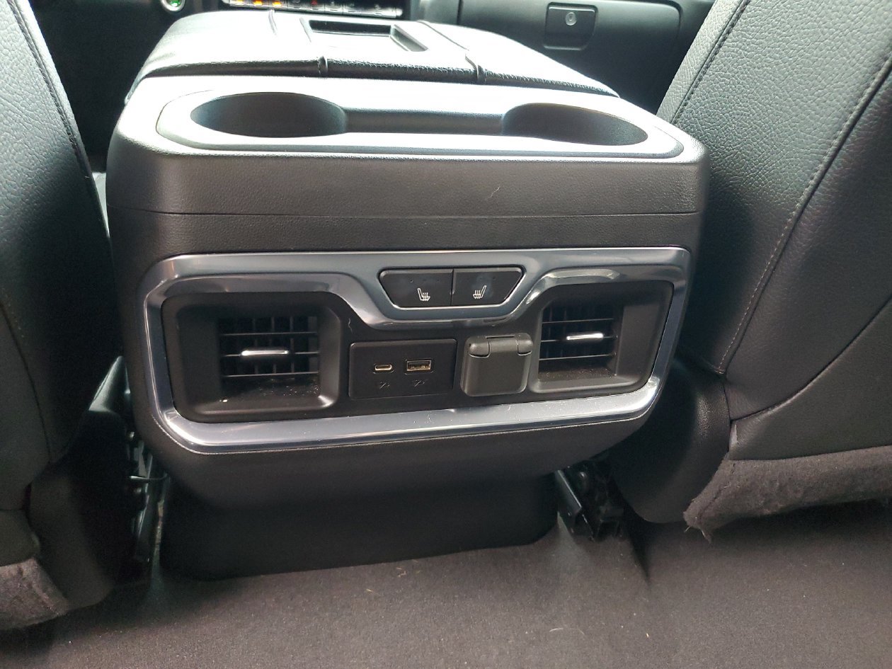 Used 2021 GMC Sierra 1500 Denali w/ Driver Alert Package II AWD/4WD image 16