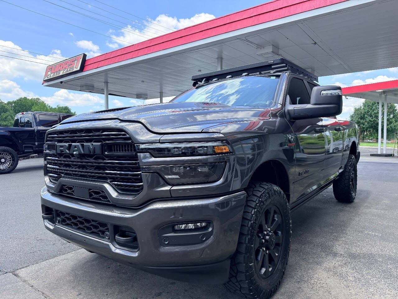 Used 2025 RAM 2500 Laramie AWD/4WD image 20