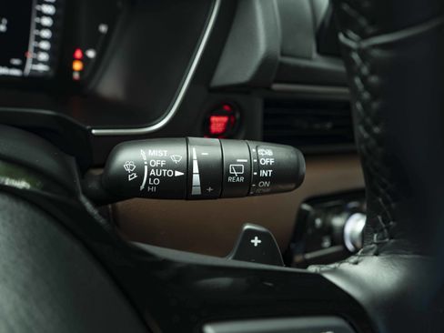 Certified 2025 Honda Pilot Elite image 25