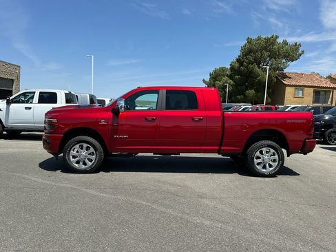 New 2026 RAM 2500 Laramie w/ Sport Appearance Package AWD/4WD image 3