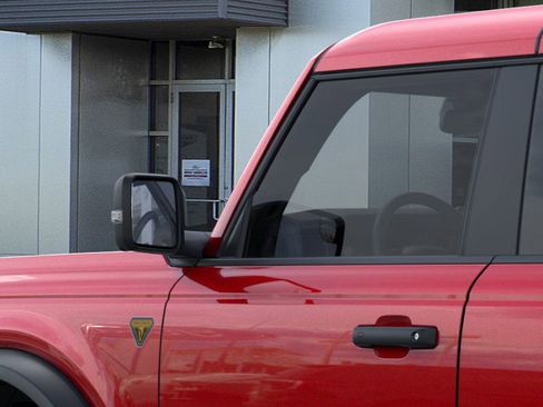 New 2025 Ford Bronco Badlands image 23