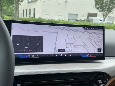 Certified 2026 BMW 430i xDrive Coupe w/ Premium Package image 28