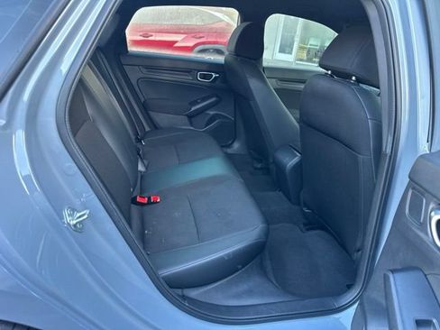 Used 2023 Honda Civic Sport image 6