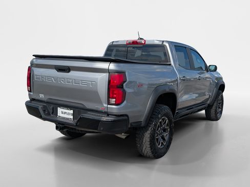 Used 2024 Chevrolet Colorado ZR2 w/ Technology Package AWD/4WD image 6