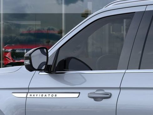 New 2026 Lincoln Navigator Reserve AWD/4WD image 20