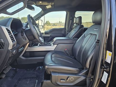 Used 2020 Ford F250 Platinum w/ FX4 Off-Road Package image 12