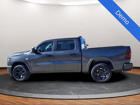 New 2026 RAM 1500 Big Horn AWD/4WD image 12