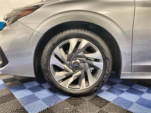 Used 2023 Subaru Legacy Limited image 10