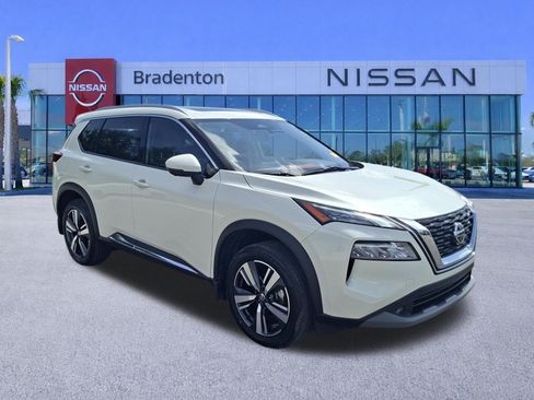 Used 2021 Nissan Rogue SL FWD image 3