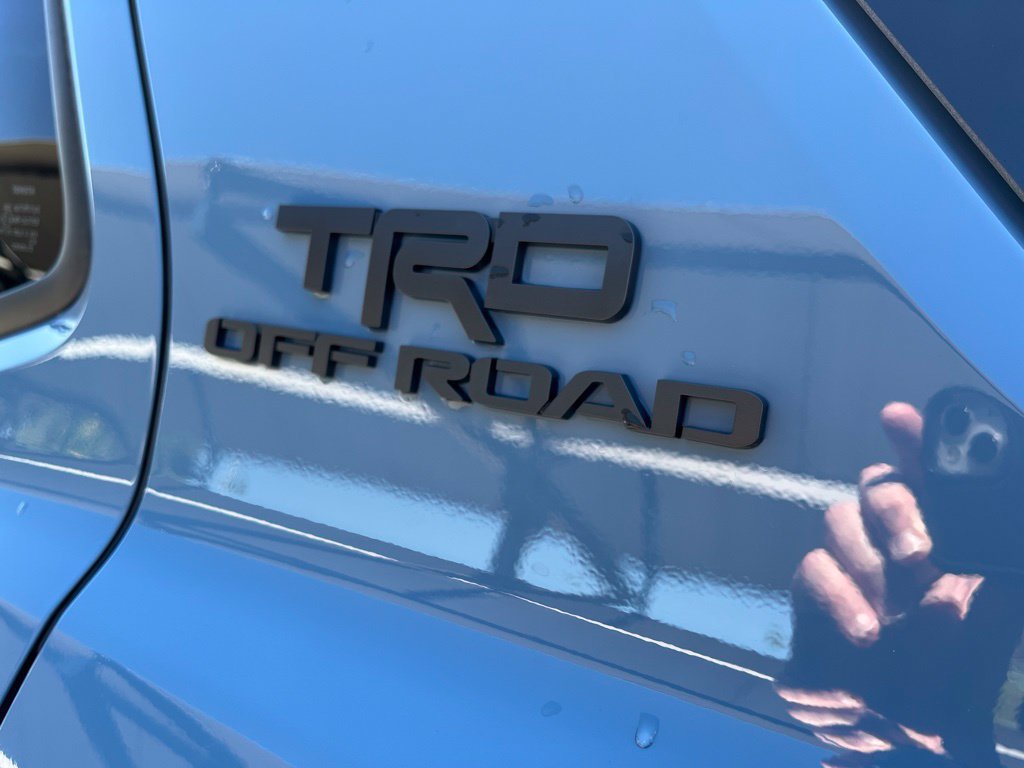Used 2025 Toyota 4Runner TRD Off-Road Premium w/ Tow Technology Package AWD/4WD image 10