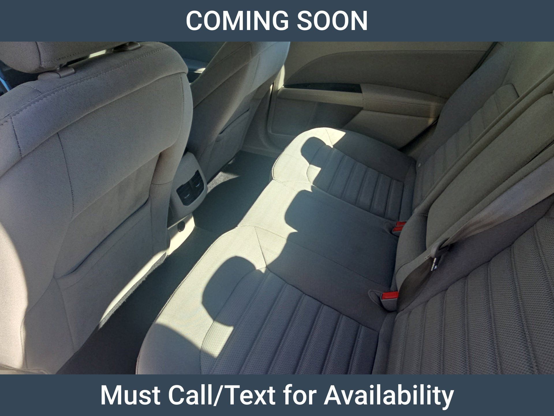 Used 2019 Ford Fusion SE FWD image 10
