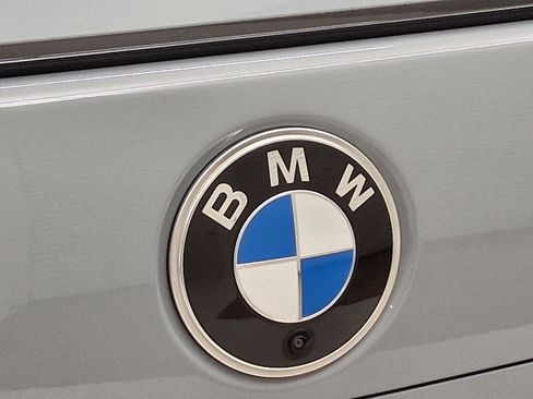 Used 2023 BMW 760i xDrive AWD/4WD image 20
