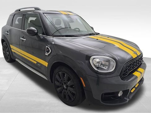 Used 2019 MINI Cooper Countryman S w/ Convenience Package image 2