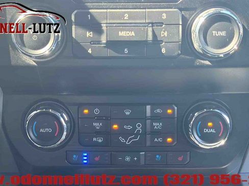 Used 2021 Ford F250 Lariat w/ Lariat Ultimate Package AWD/4WD image 29