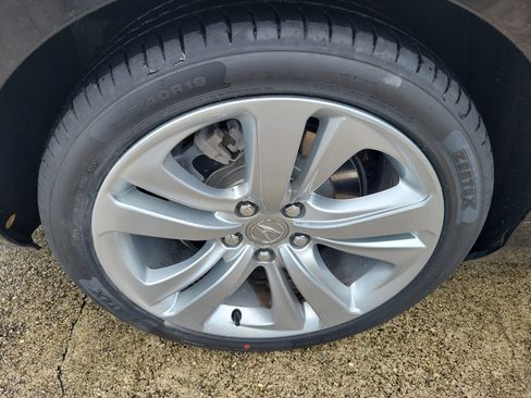 Used 2023 Acura TLX w/ Technology Package FWD image 8