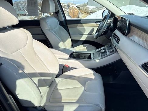 Used 2021 Hyundai Palisade SEL w/ Premium Package image 12