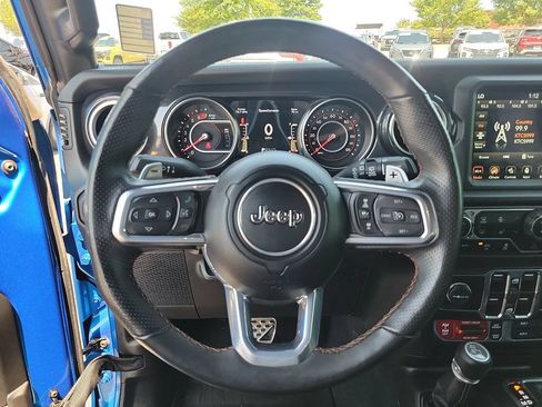 Used 2022 Jeep Wrangler Unlimited Rubicon AWD/4WD image 19