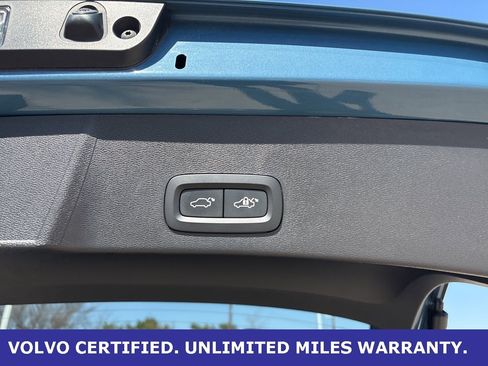 Certified 2023 Volvo XC40 B5 Plus w/ Driver Assist Package image 11