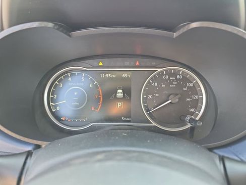 New 2025 Nissan Versa SV w/ Trunk Package image 15