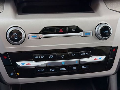 Used 2023 Ford Explorer Timberline image 39