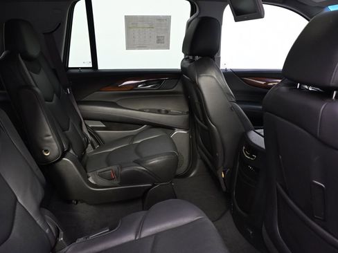 Used 2015 Cadillac Escalade Premium AWD/4WD image 19