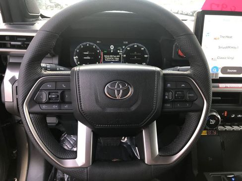 New 2026 Toyota Tacoma TRD Off-Road image 9