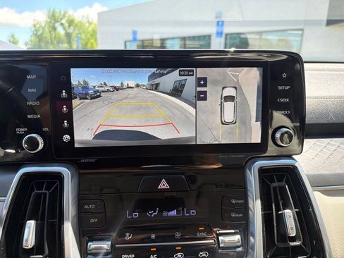 Certified 2023 Kia Sorento SX Prestige AWD/4WD image 32