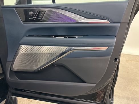Certified 2025 Cadillac Escalade IQ Luxury 2 image 17
