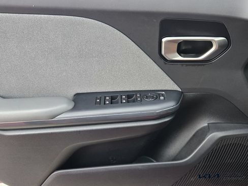 Certified 2025 Kia K4 EX FWD image 30