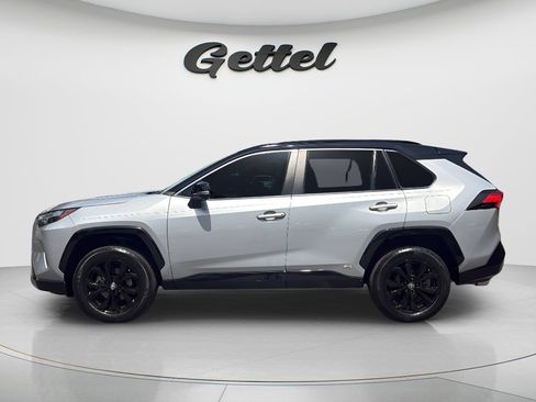Used 2023 Toyota RAV4 XSE w/ XSE Grade Weather Package AWD/4WD image 8