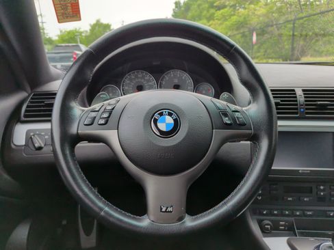 Used 2005 BMW M3 Coupe image 20