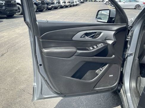 Certified 2019 Chevrolet Traverse LT w/ LT Premium Package AWD/4WD image 23