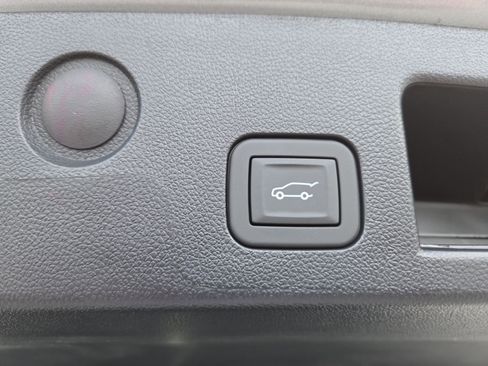 New 2026 GMC Terrain AT4 w/ Convenience Package III AWD/4WD image 22